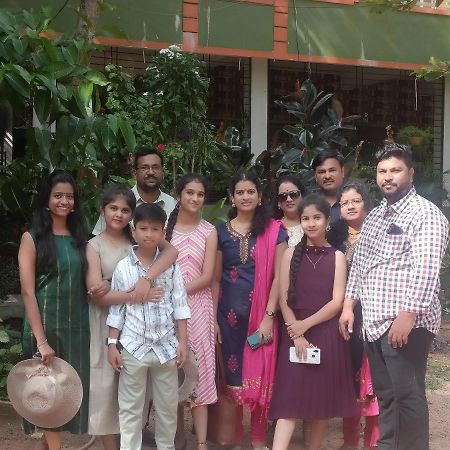 Saptami Hampi Homestay Exterior photo