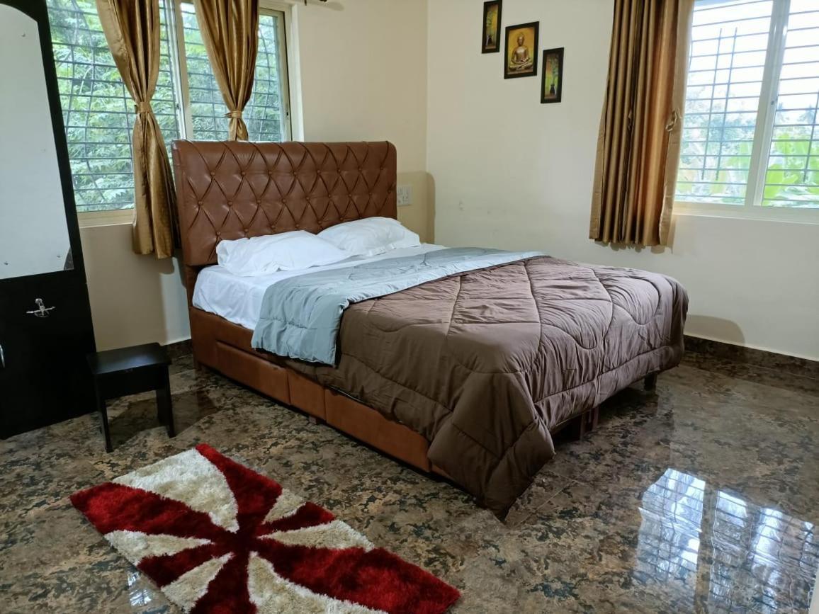 Saptami Hampi Homestay Exterior photo